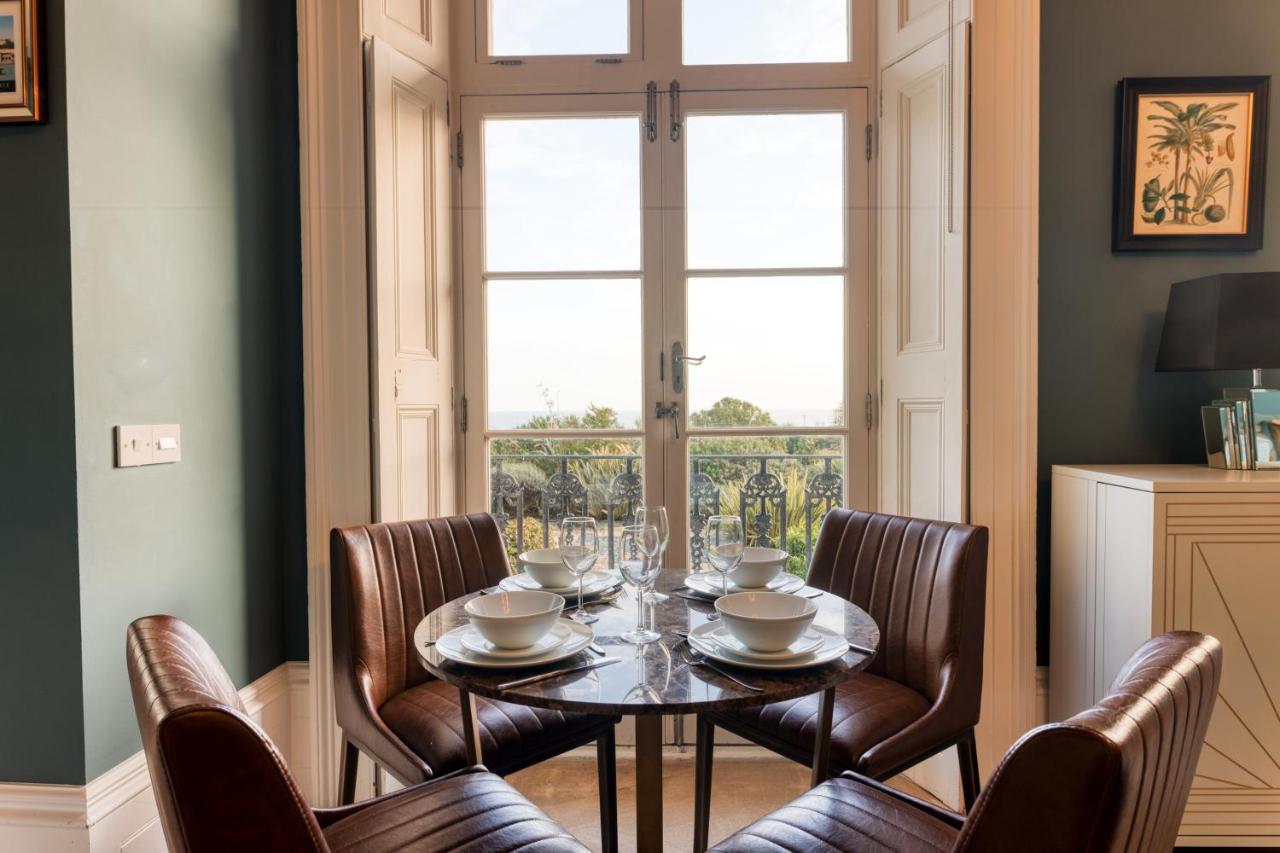 The Regency - Sea Views And A Modern Art Deco Style Interior Apartment แรมส์เกท ภายนอก รูปภาพ