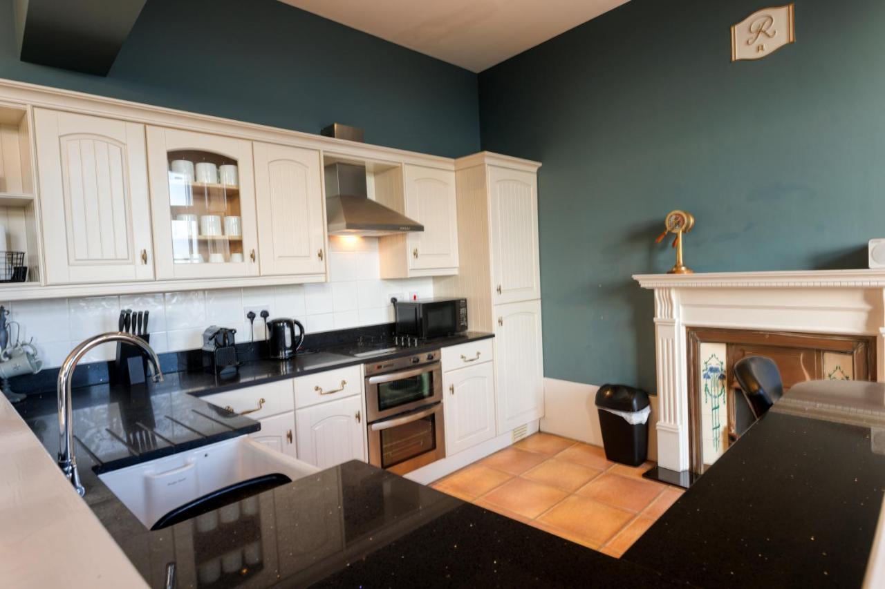 The Regency - Sea Views And A Modern Art Deco Style Interior Apartment แรมส์เกท ภายนอก รูปภาพ